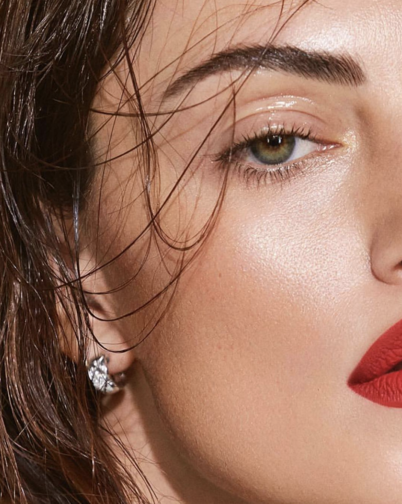 Notes on Pores